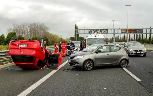 Co zrobić gdy na autostradzie zepsuje się samochód?